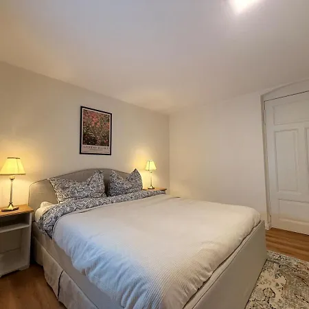 Royal Blue Residence - Elegant, Quiet & Exclusive Apartment Oldenburg